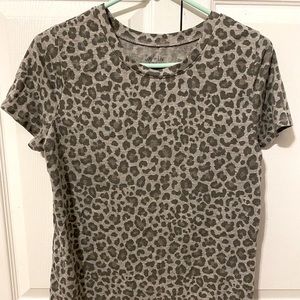 Cheetah print t shirt